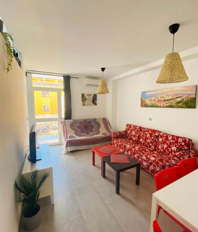 Apartamentos Chuita Playa مالقة المظهر الخارجي الصورة