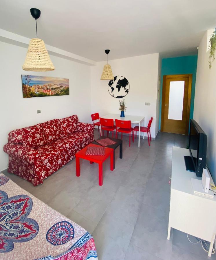 Apartamentos Chuita Playa مالقة المظهر الخارجي الصورة