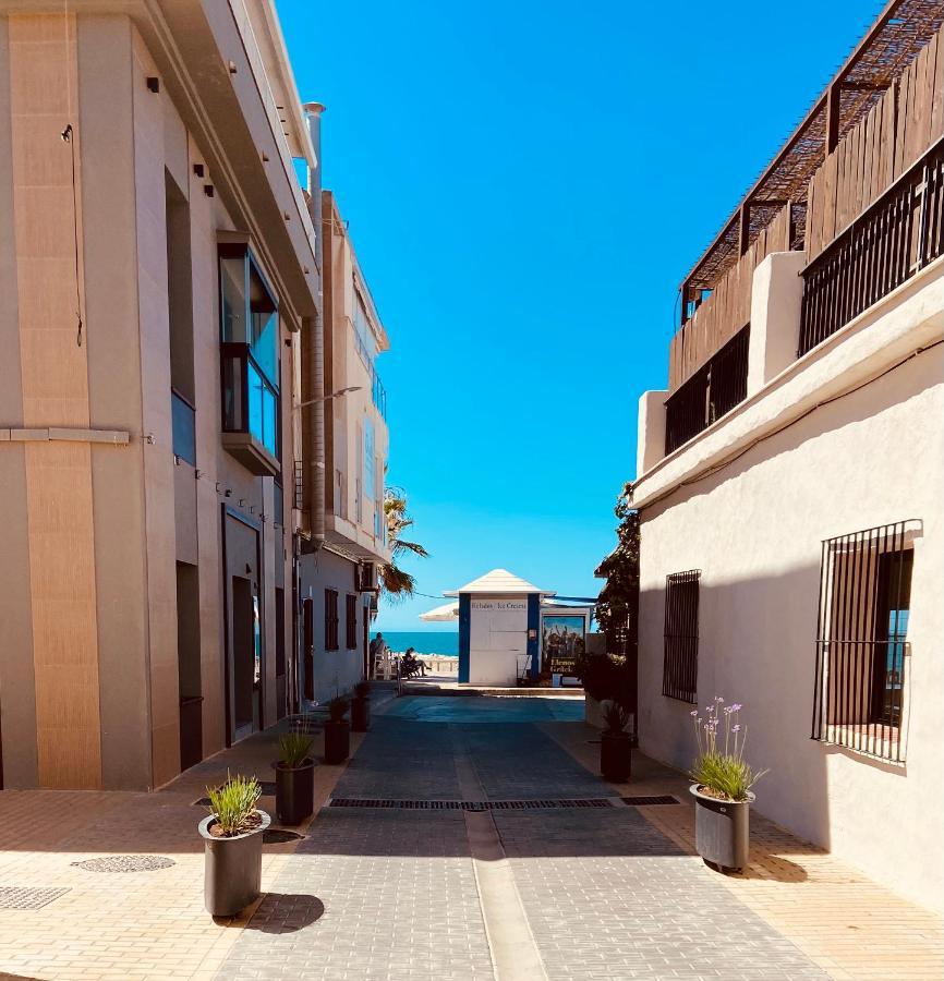 Apartamentos Chuita Playa مالقة المظهر الخارجي الصورة
