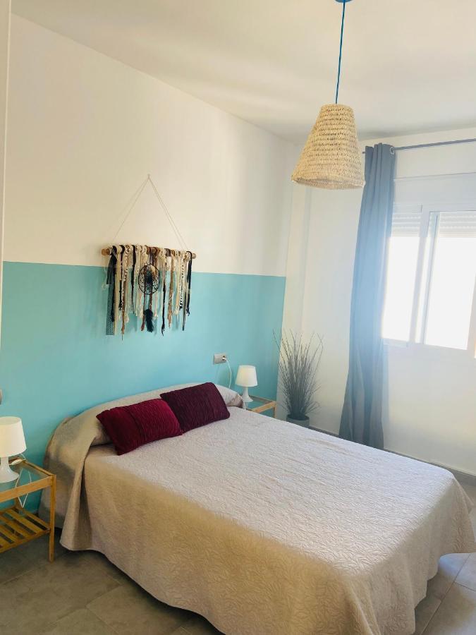 Apartamentos Chuita Playa مالقة المظهر الخارجي الصورة