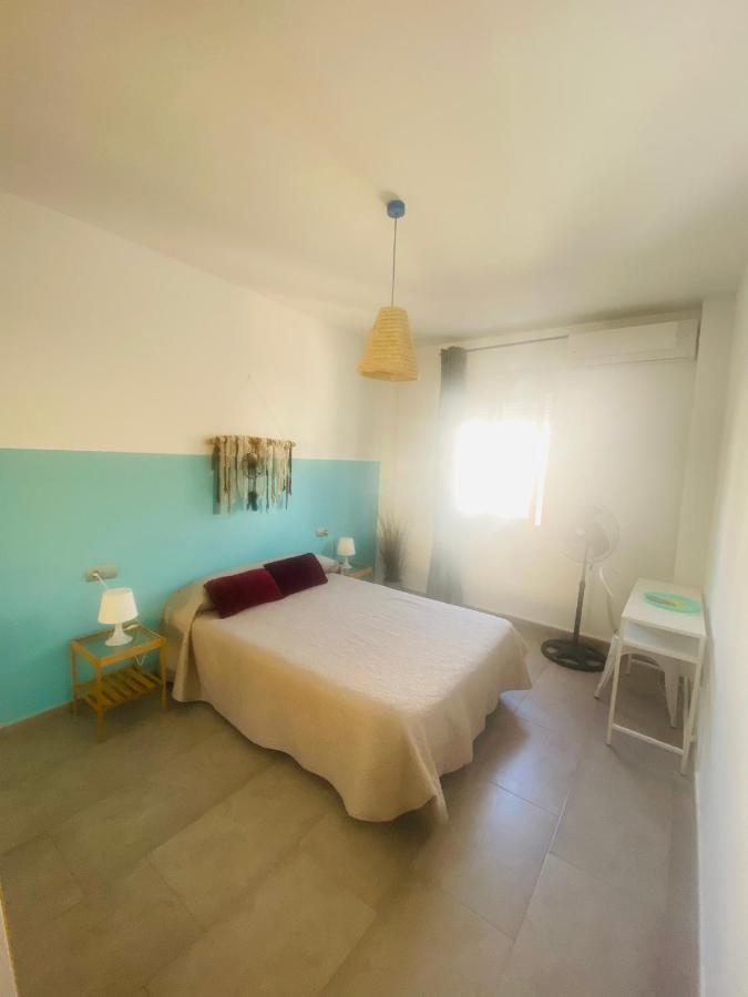 Apartamentos Chuita Playa مالقة المظهر الخارجي الصورة