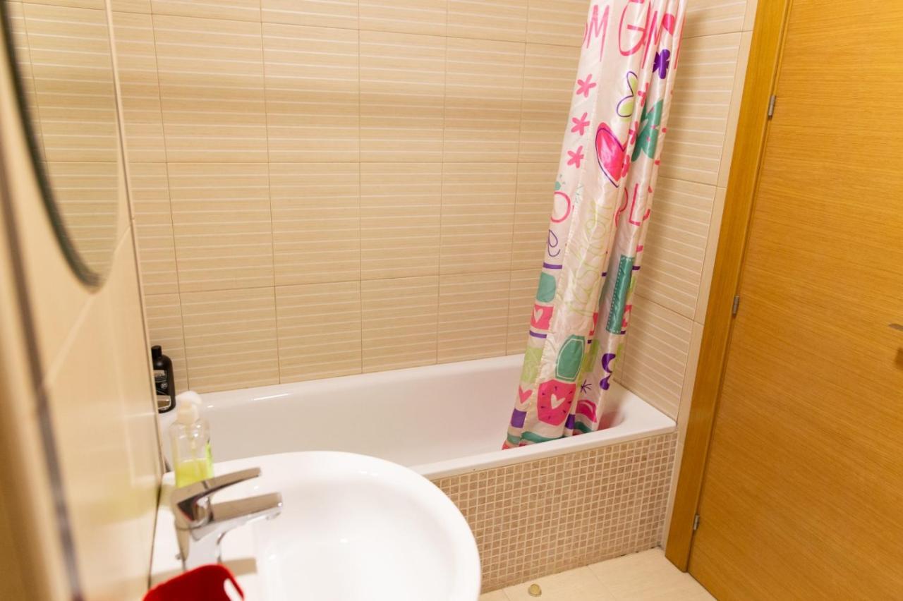 Apartamentos Chuita Playa مالقة المظهر الخارجي الصورة